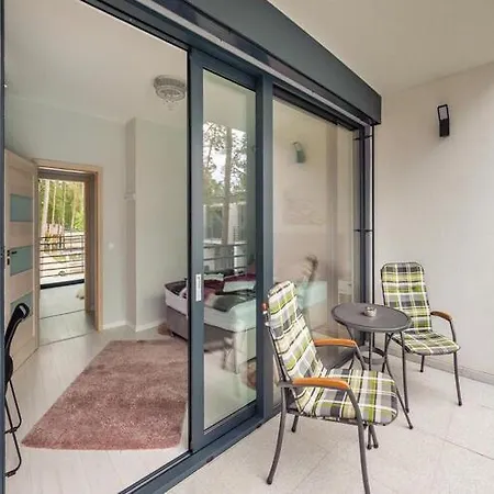 Hébergement de vacances 2-story With A Garden And A Pool *