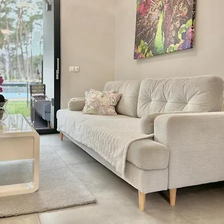 2-story With A Garden And A Pool