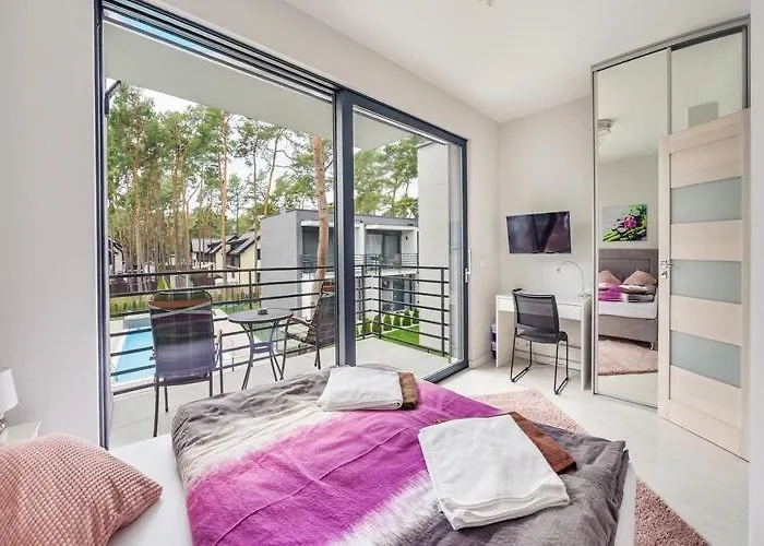 2-story With A Garden And A Pool