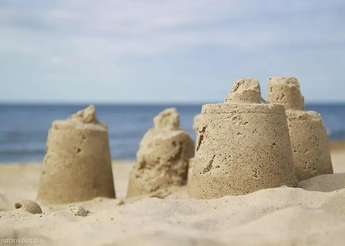 Prázdninový dům 2-story With A Garden And A Pool *